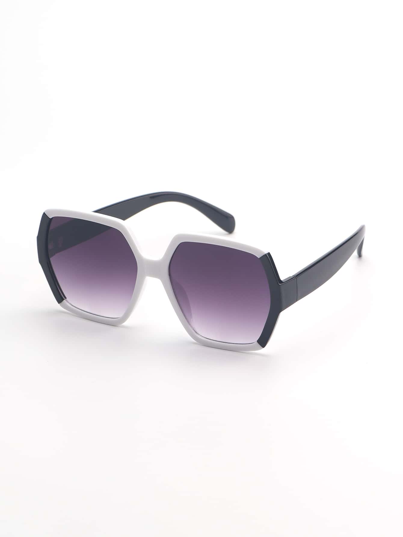 Lunettes géométriques noires e - Travel Accessories Gifts avis et prix