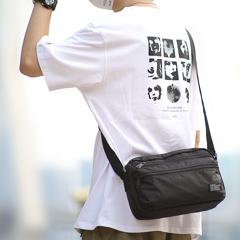 Sac à bandoulière minimaliste  - Travel Accessories In Japan avis et prix